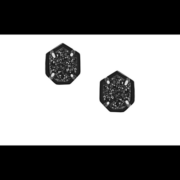 Kendra Scott Jewelry - Kendra Scott Logan Stud Earrings